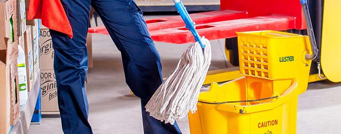 prijs schoonmaakbedrijf per uur