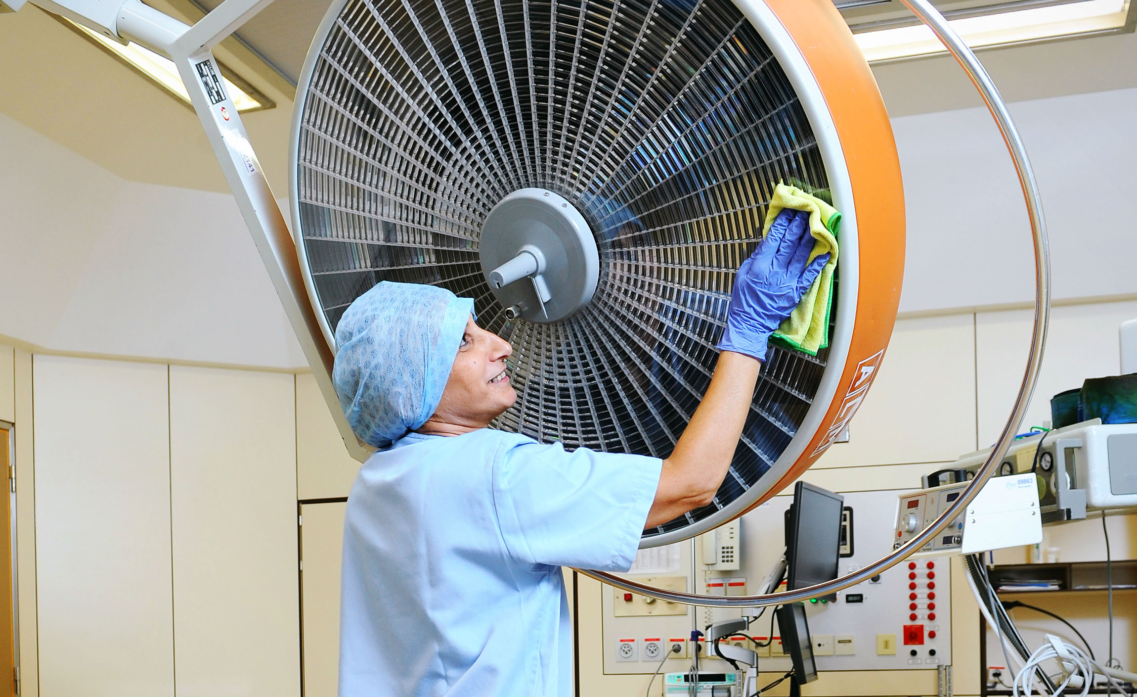 iris schoonmaakbedrijf