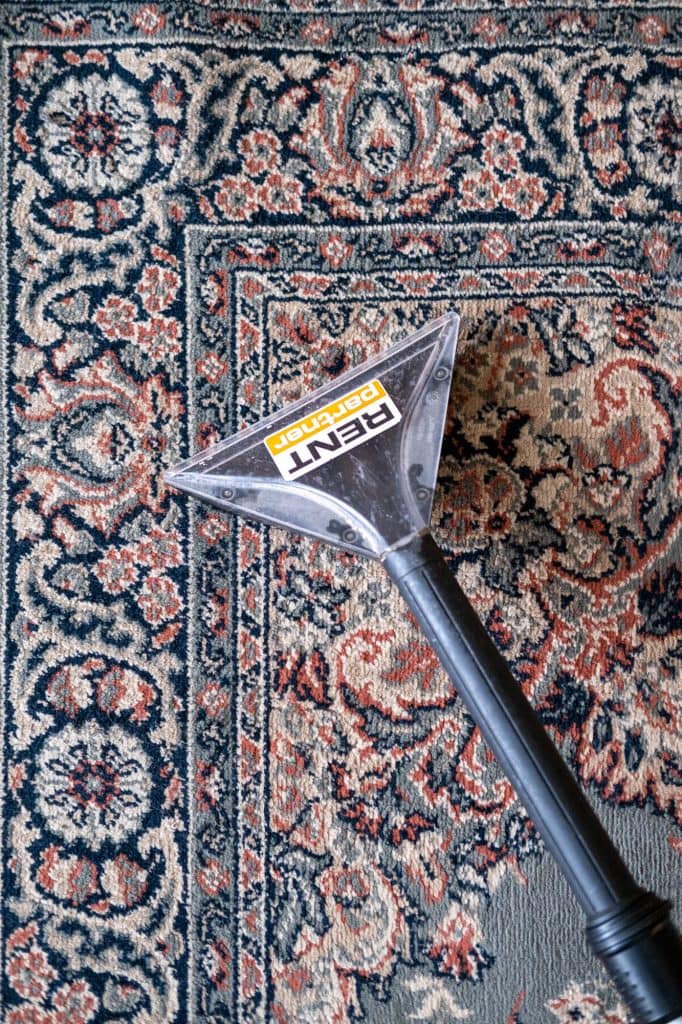 wollen vloerkleed reinigen kosten